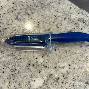 Farberware Holiday Blue Plaid “Merry” 3.5” Paring knife with blade cover